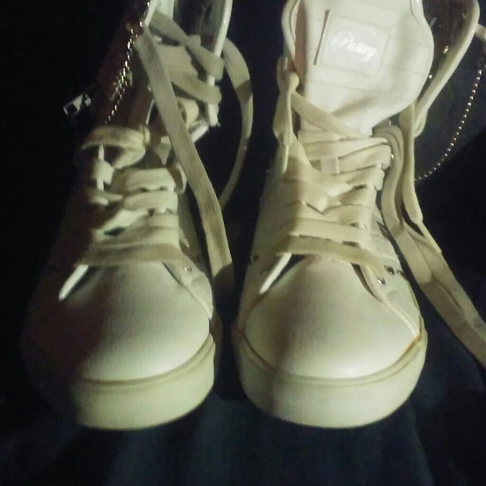 Pastry white shoes - Picture 3 of 4